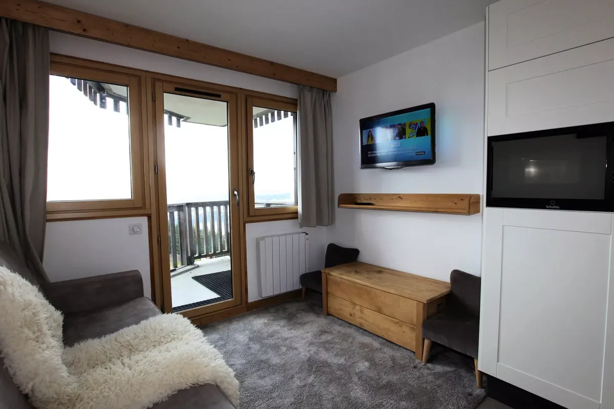 1 Pièce 4 Personnes