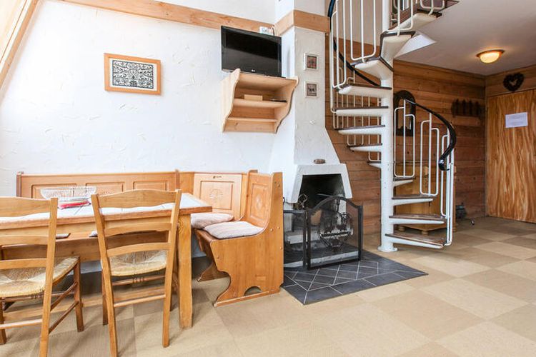 3 Pièces 6 Personnes