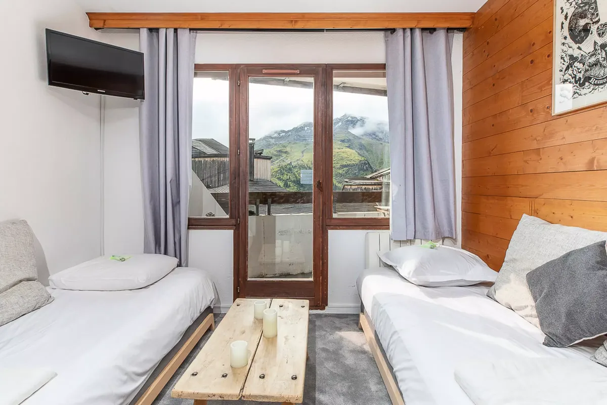 1 Pièce 4 Personnes