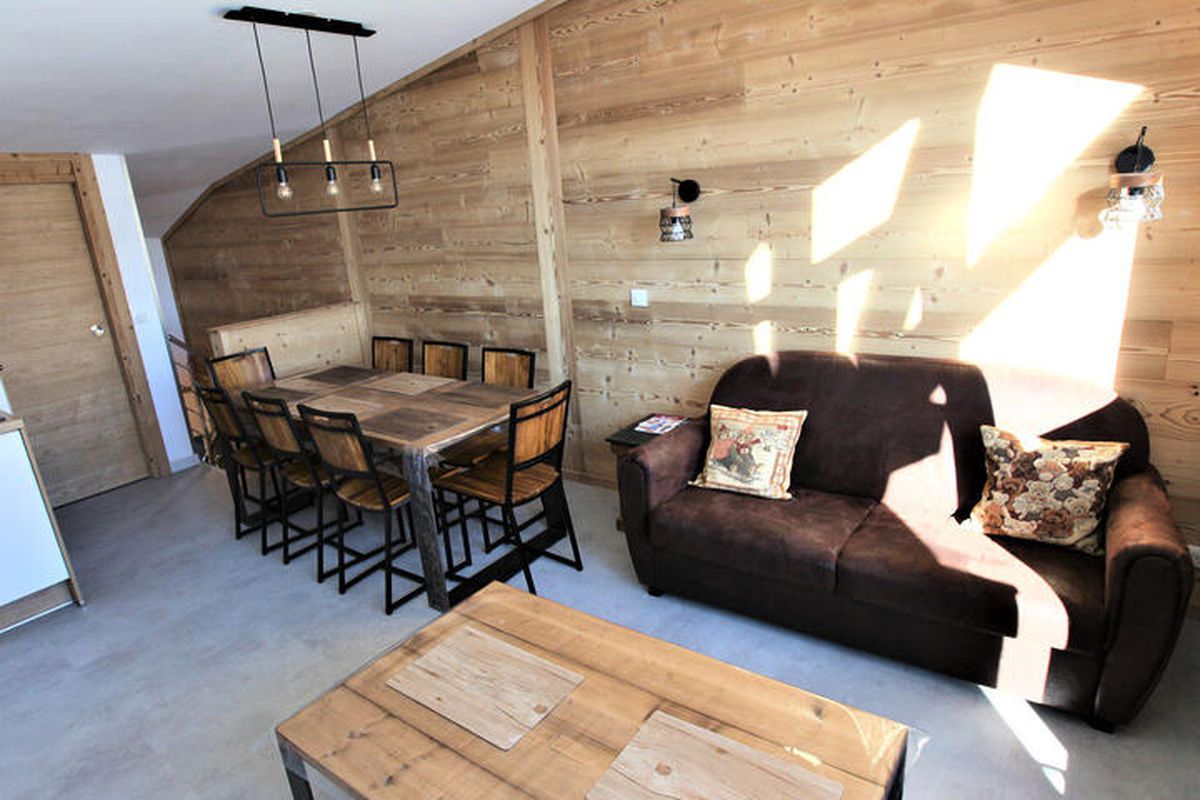 4 Pièces 8 Personnes