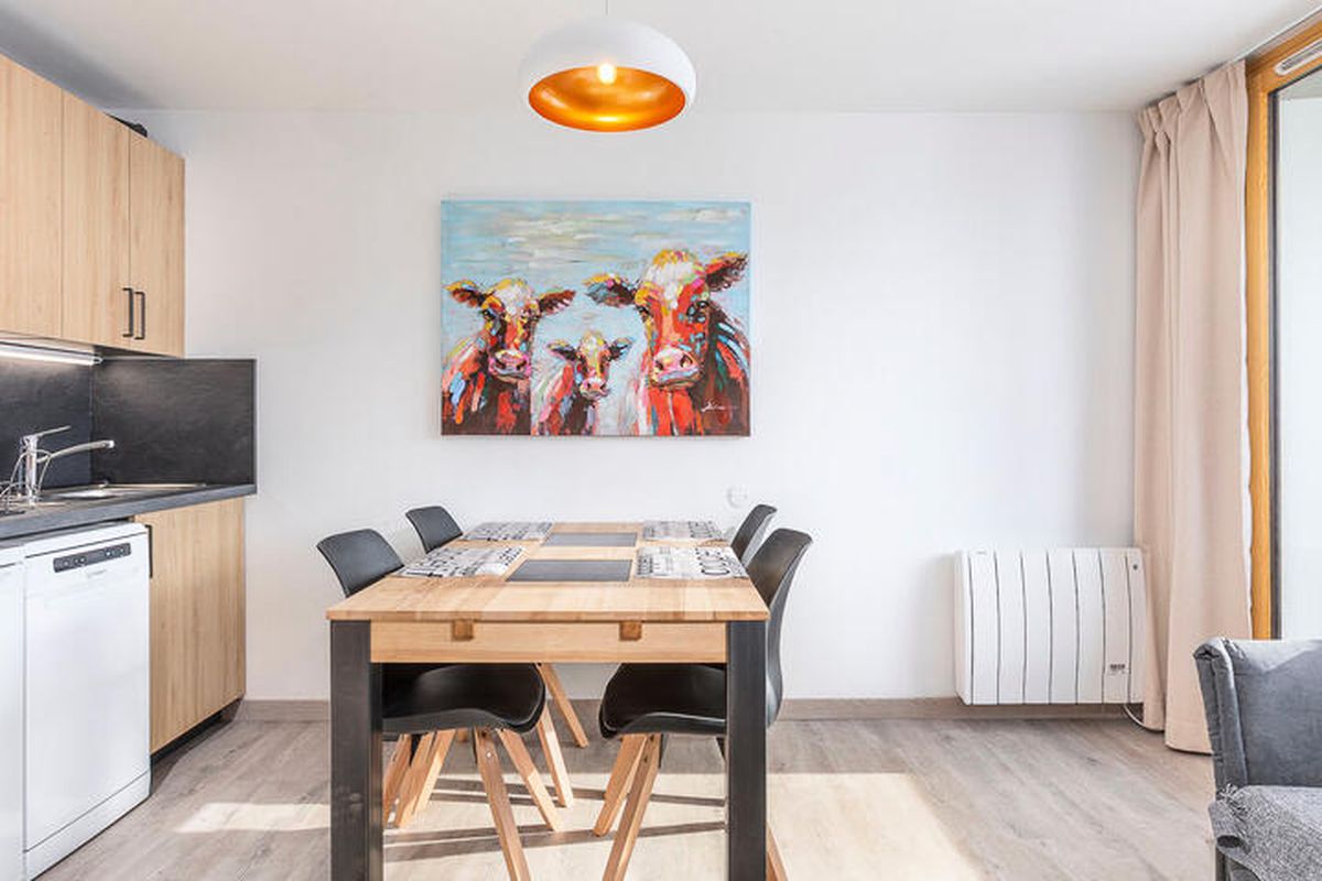 1 Pièce 4 Personnes