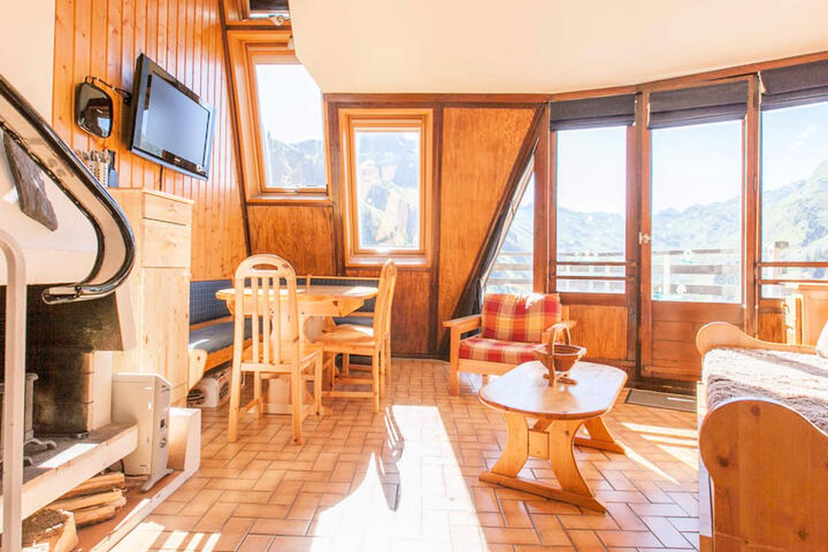 3 Pièces 6 Personnes