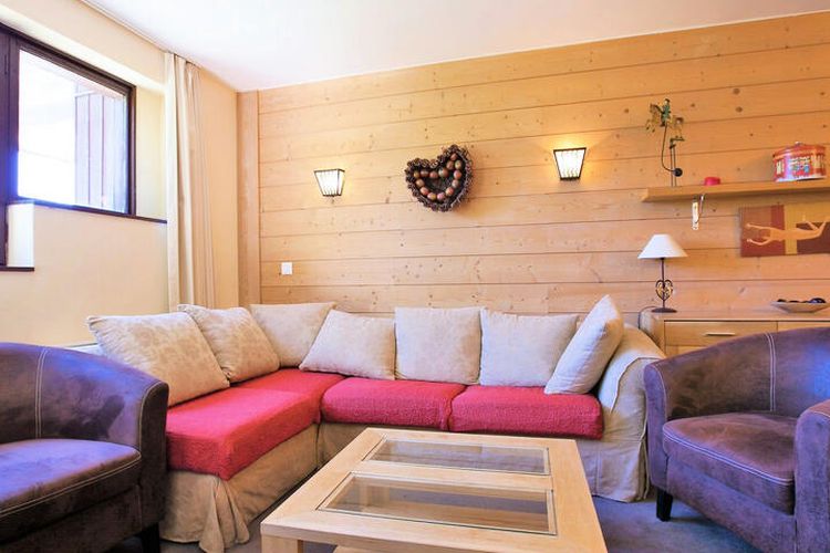 4 Pièces 8 Personnes