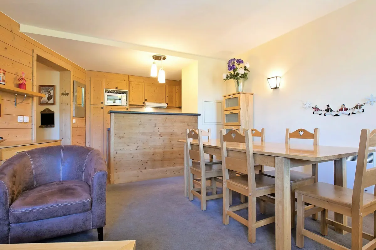 4 Pièces 8 Personnes