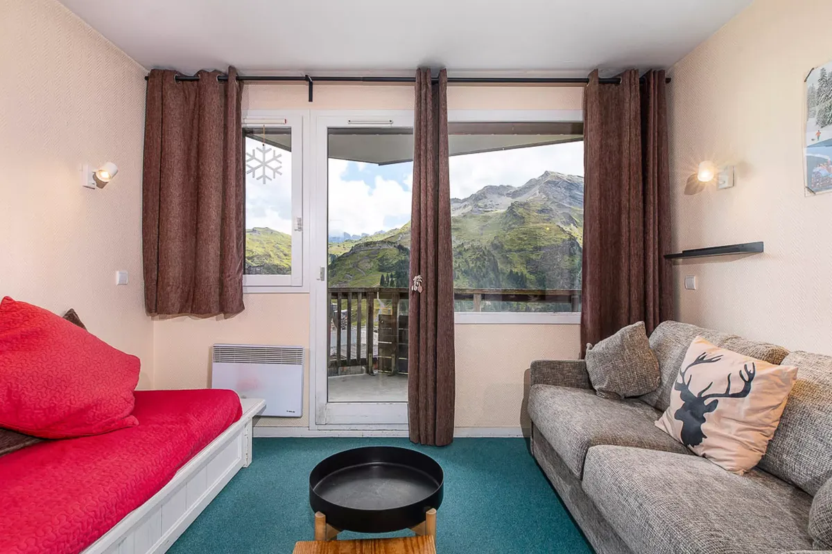 3 Pièces 6 Personnes