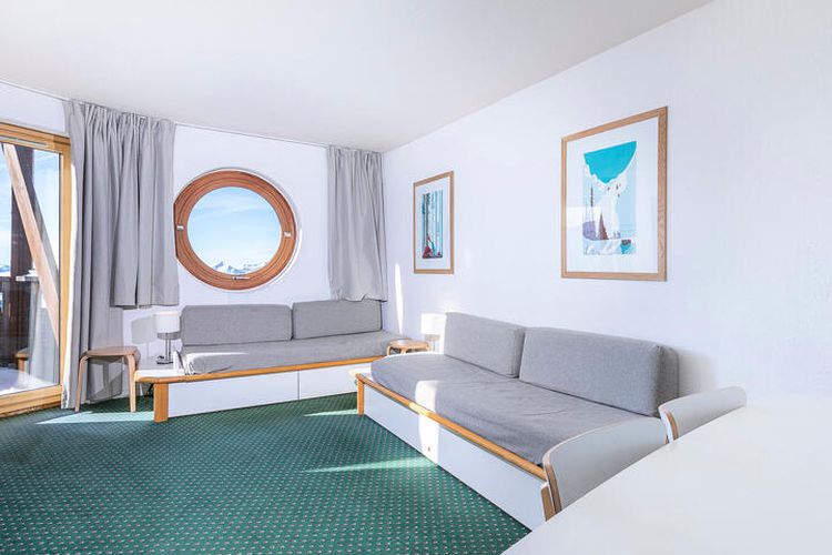 2 Pièces 7 Personnes