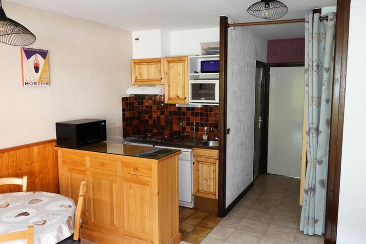 1 Pièce 4 Personnes