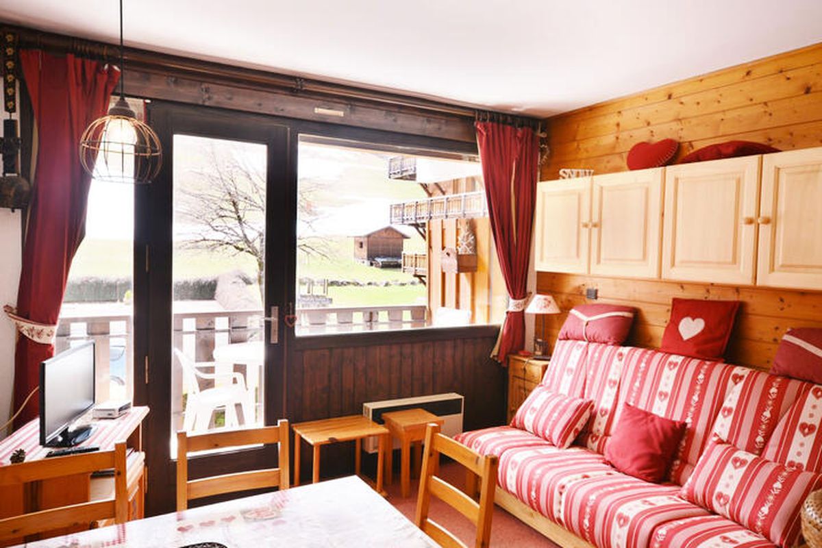 1 Pièce 4 Personnes