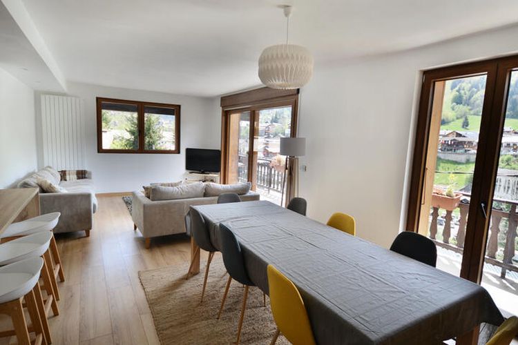 5 Pièces 10 Personnes