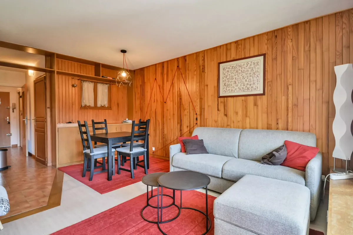 1 Pièce 4 Personnes