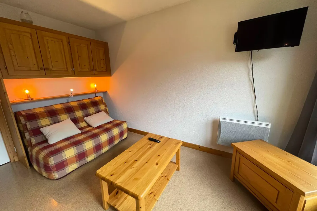 1 Pièce 4 Personnes