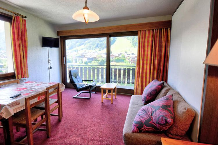 2 Pièces 4 Personnes