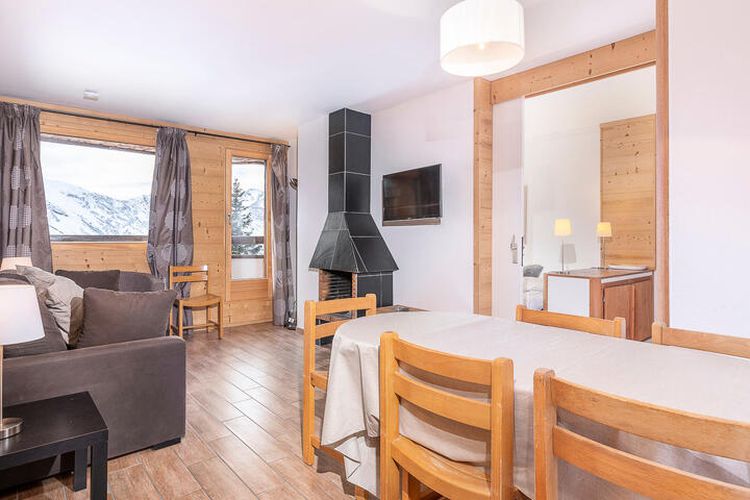 3 Pièces 6 Personnes