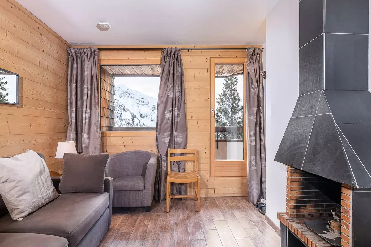 3 Pièces 6 Personnes