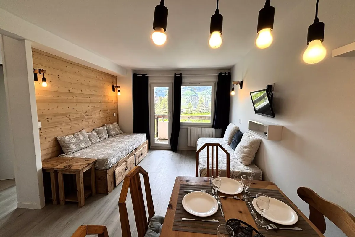 2 Pièces 6 Personnes