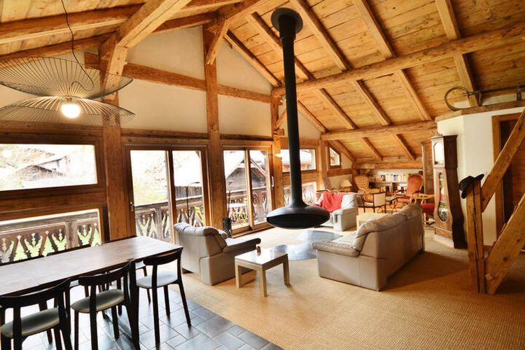 4 Pièces 10 Personnes