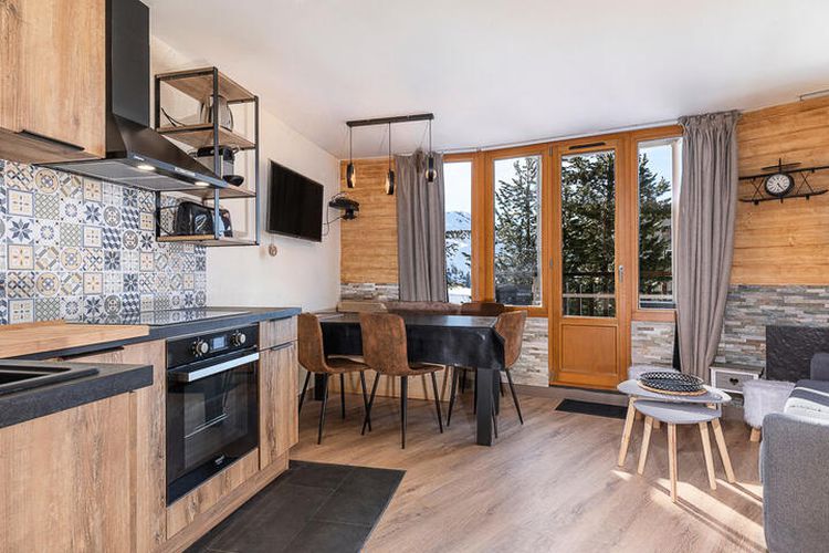 3 Pièces 6 Personnes