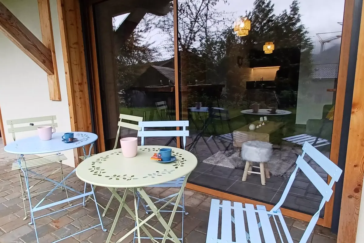 3 Pièces 6 Personnes