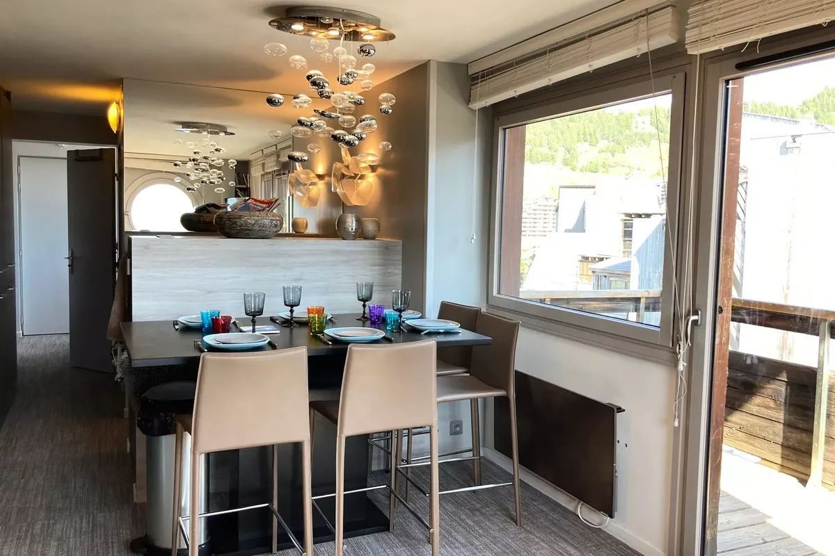 3 Pièces 6 Personnes