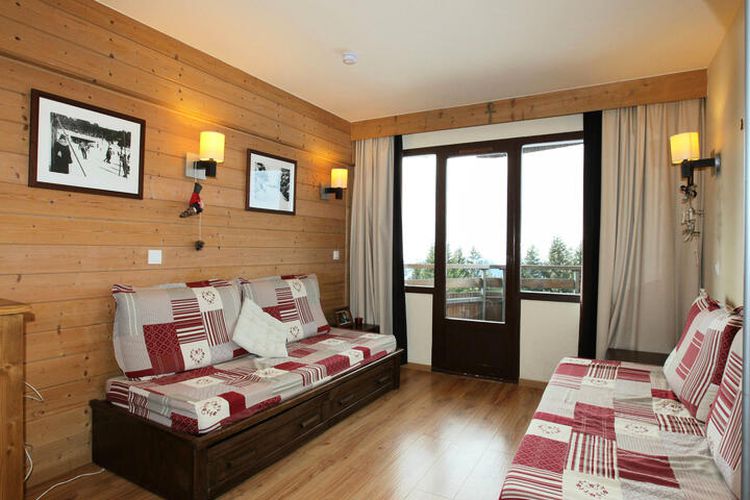 3 Pièces 6 Personnes