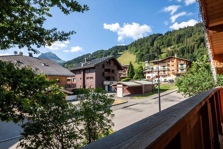 Griotte : Magnifique chalet au centre du village