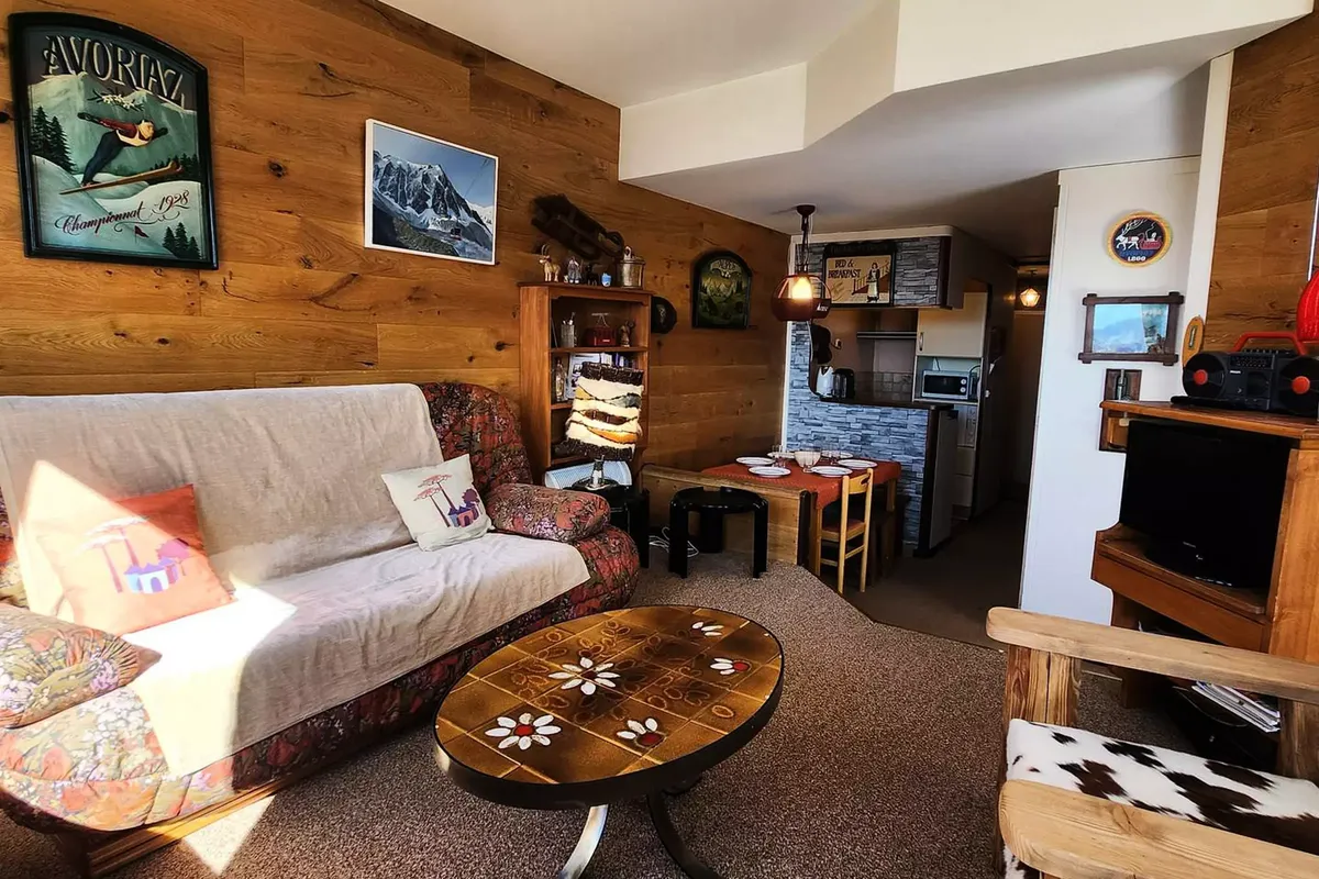 2 Pièces 6 Personnes