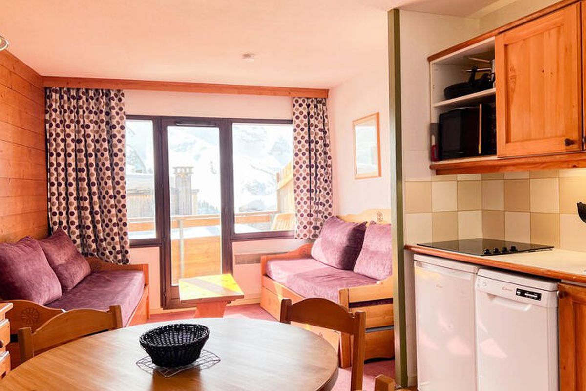 1 Pièce 4 Personnes