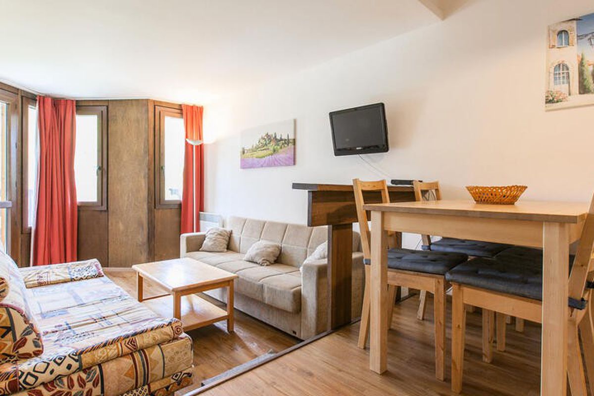 2 Pièces 5 Personnes