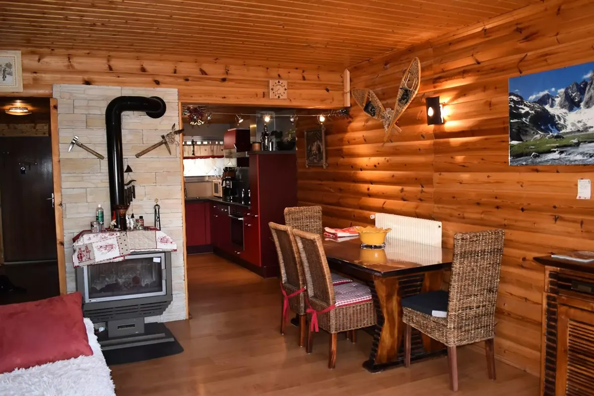 2 Pièces 6 Personnes