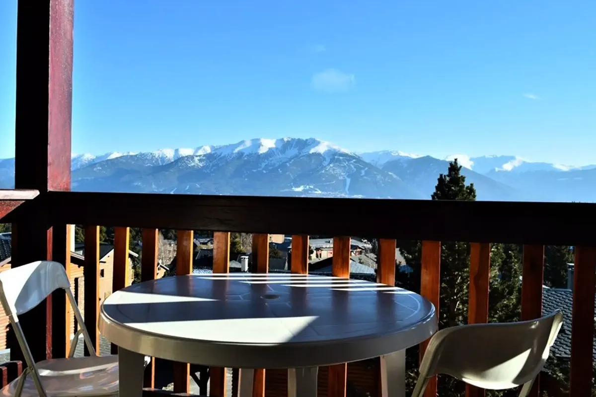 1 Pièce 4 Personnes