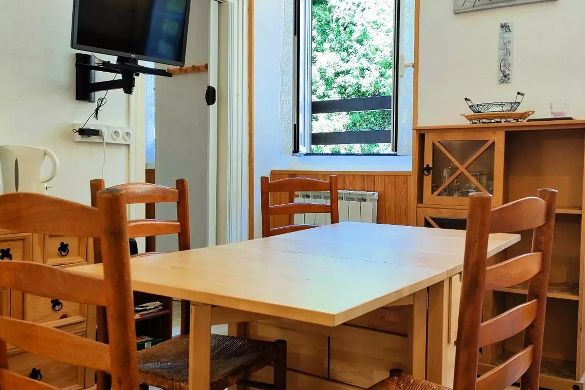 2 Pièces 4 Personnes