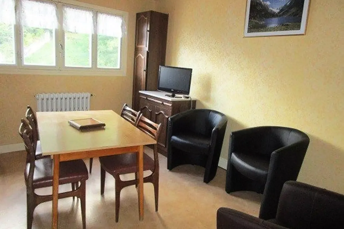 3 Pièces 5 Personnes