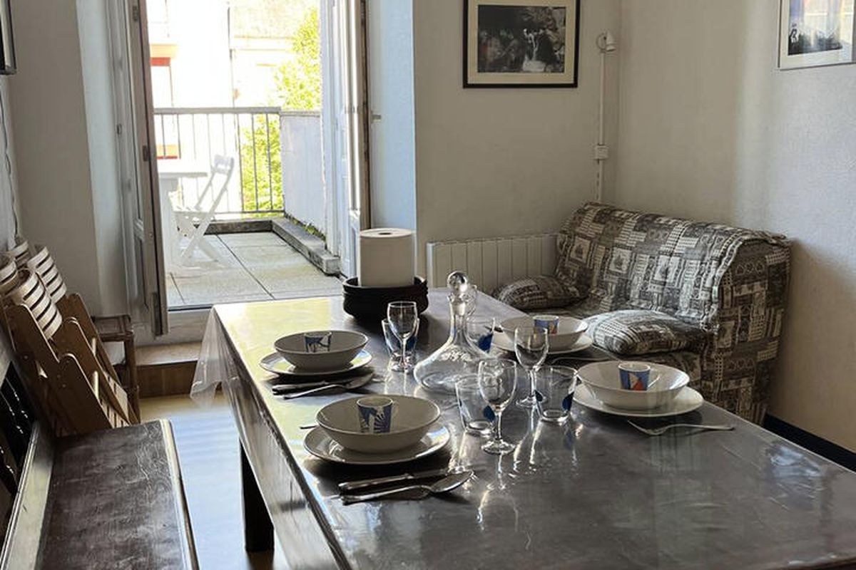 2 Pièces 6 Personnes