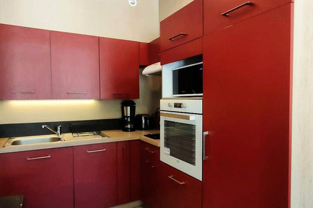 3 Pièces 6 Personnes