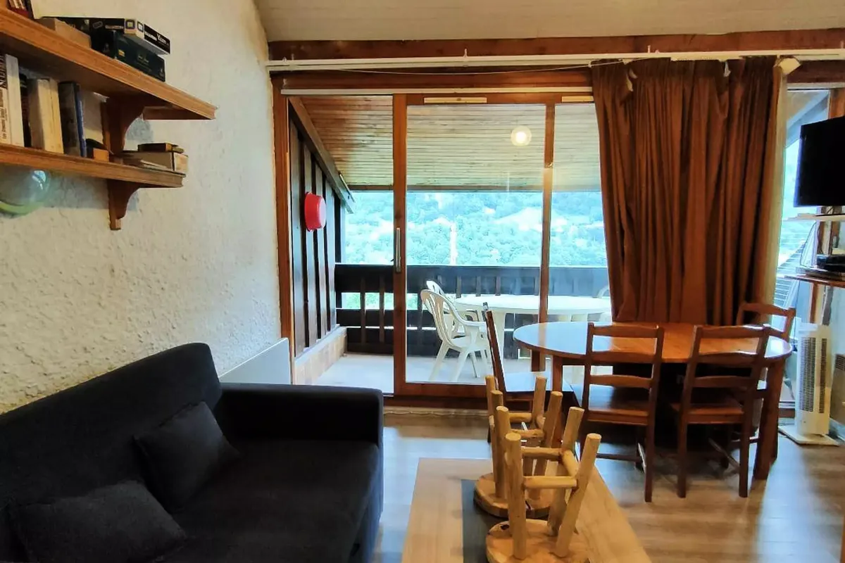 2 Pièces 6 Personnes