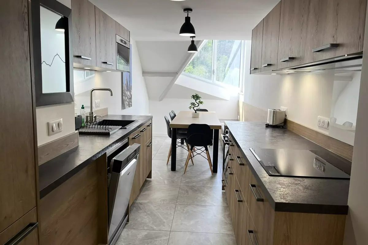 4 Pièces 6 Personnes