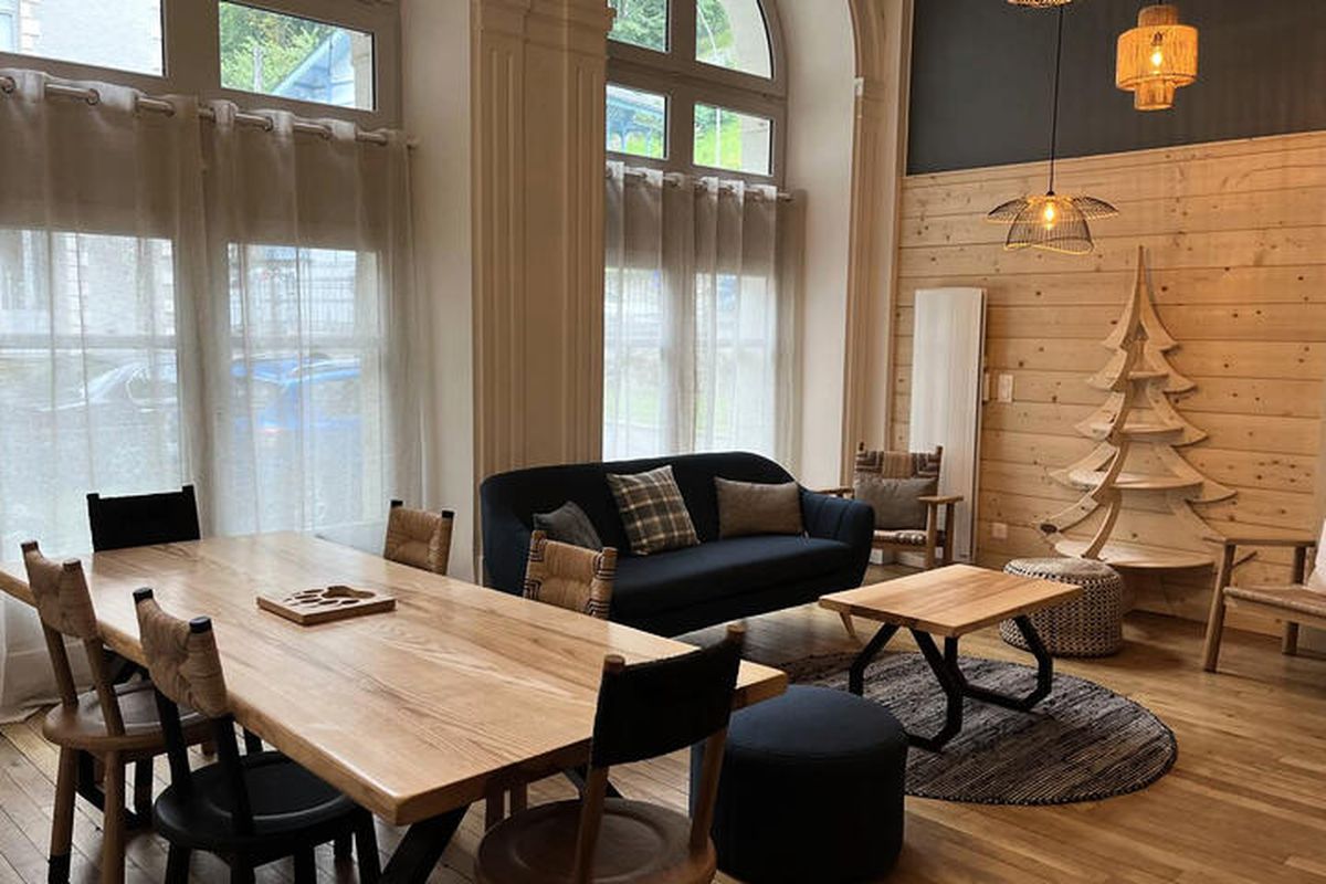 5 Pièces 8 Personnes