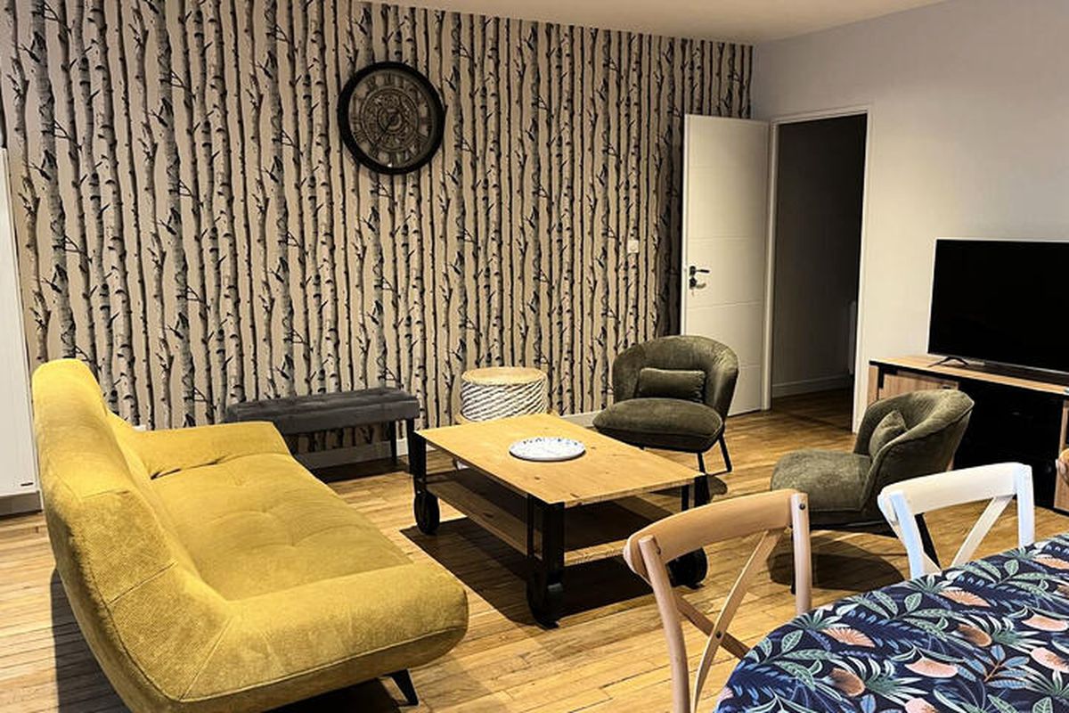 6 Pièces 12 Personnes