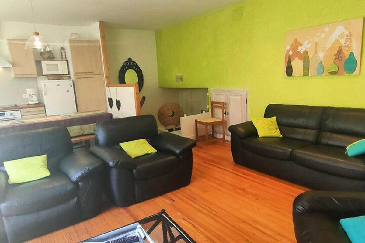 3 Pièces 6 Personnes