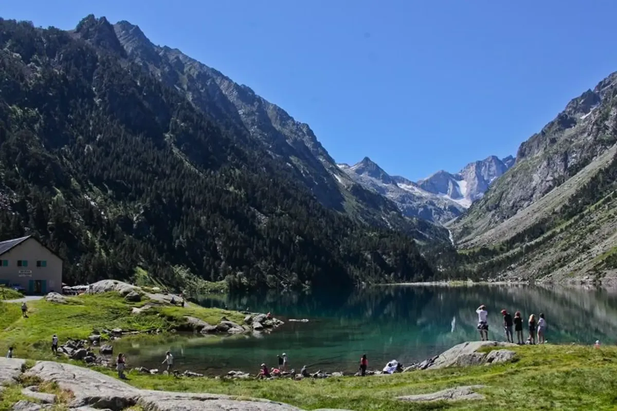 1 Pièce 4 Personnes