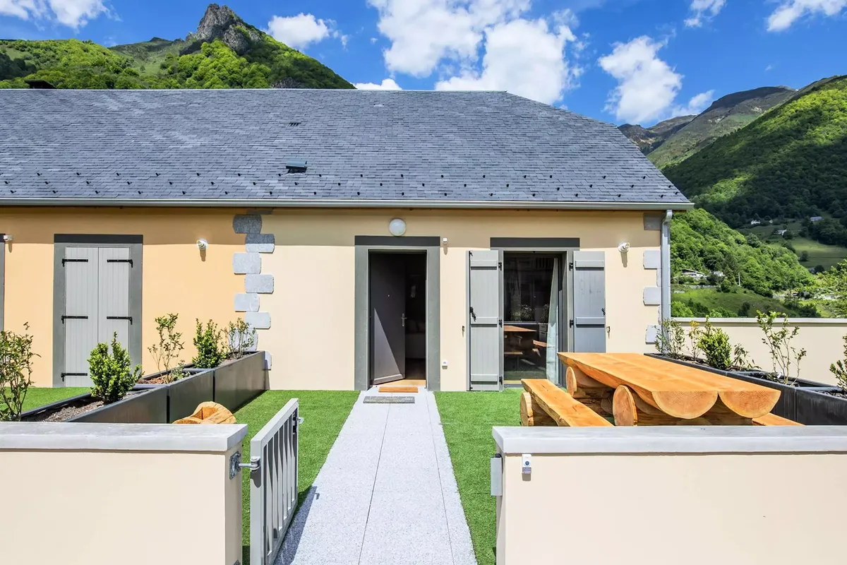 4 Pièces 6 Personnes