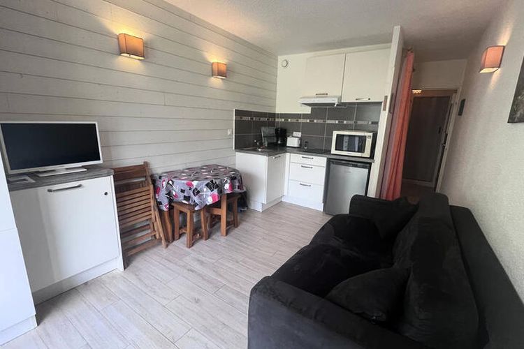 1 Pièce 4 Personnes