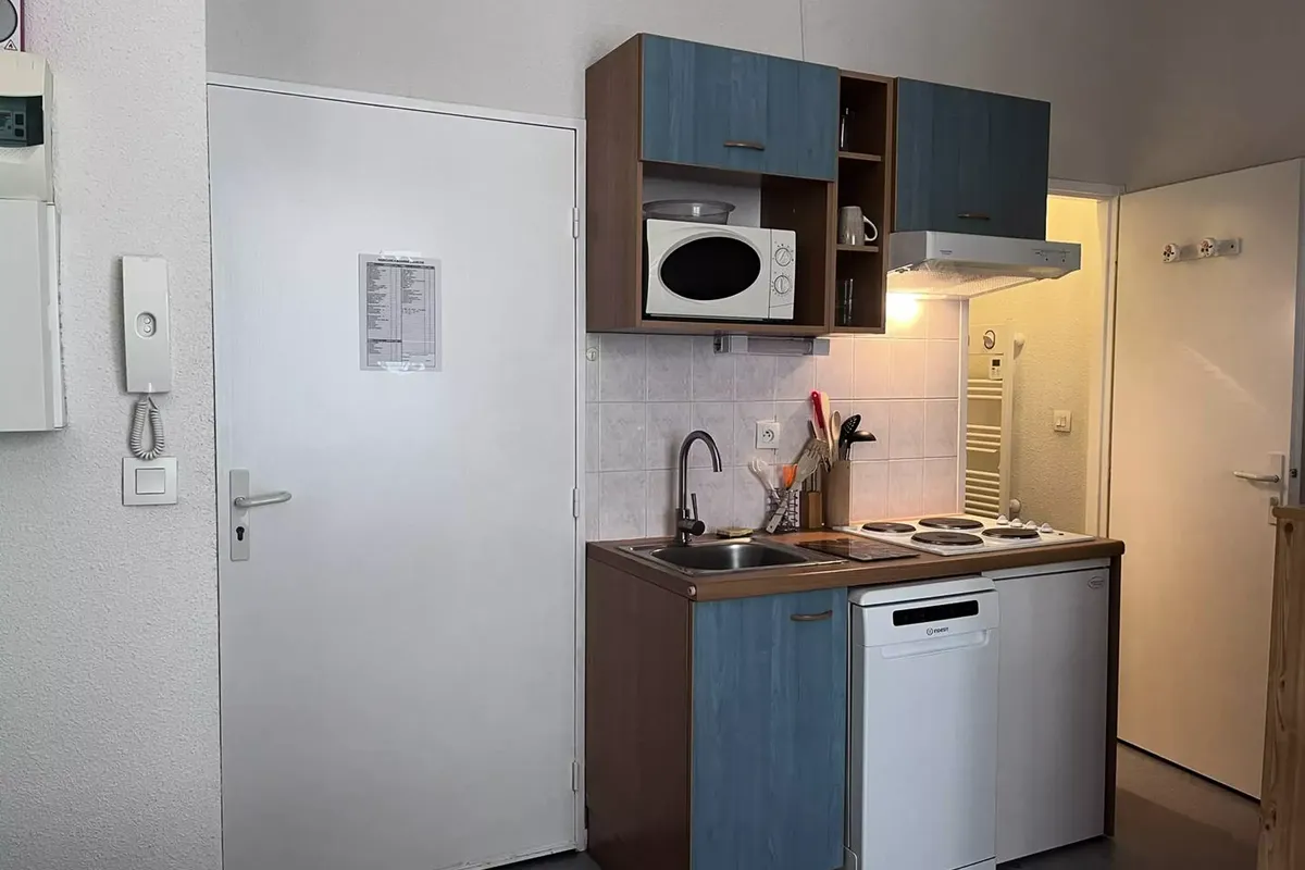 1 Pièce 4 Personnes