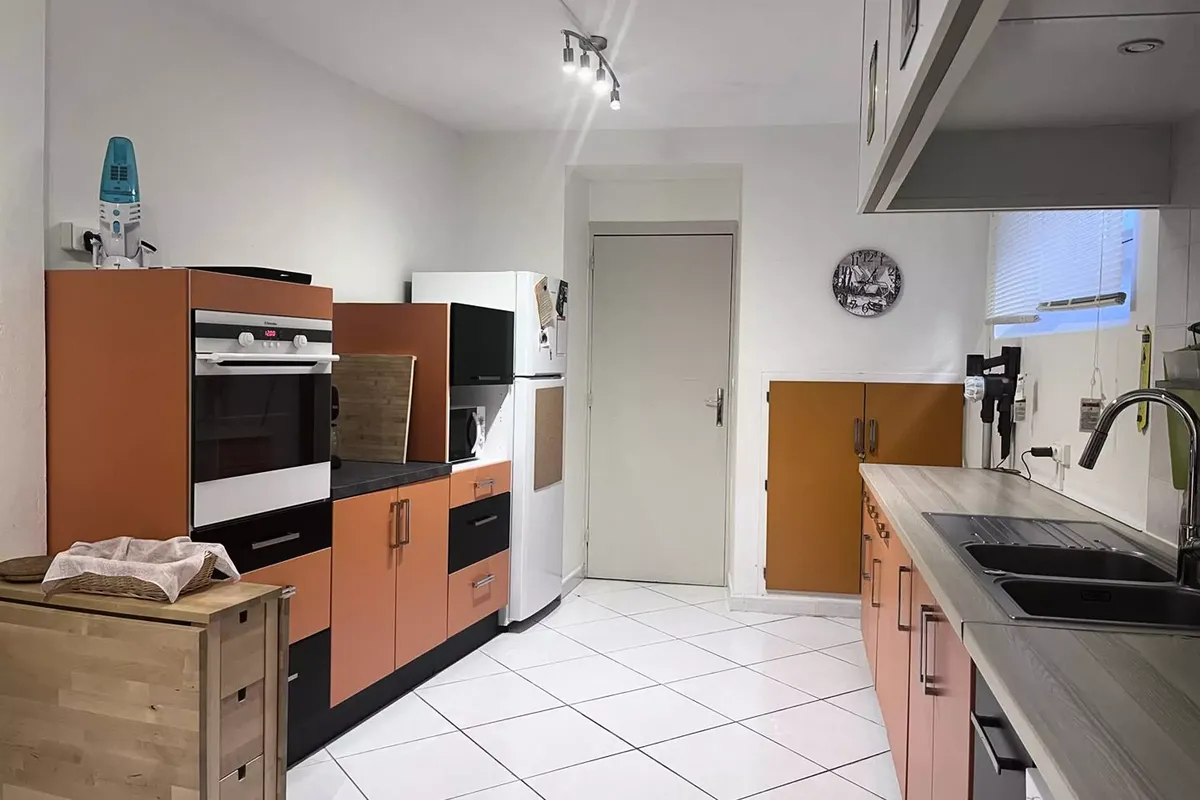 5 Pièces 9 Personnes