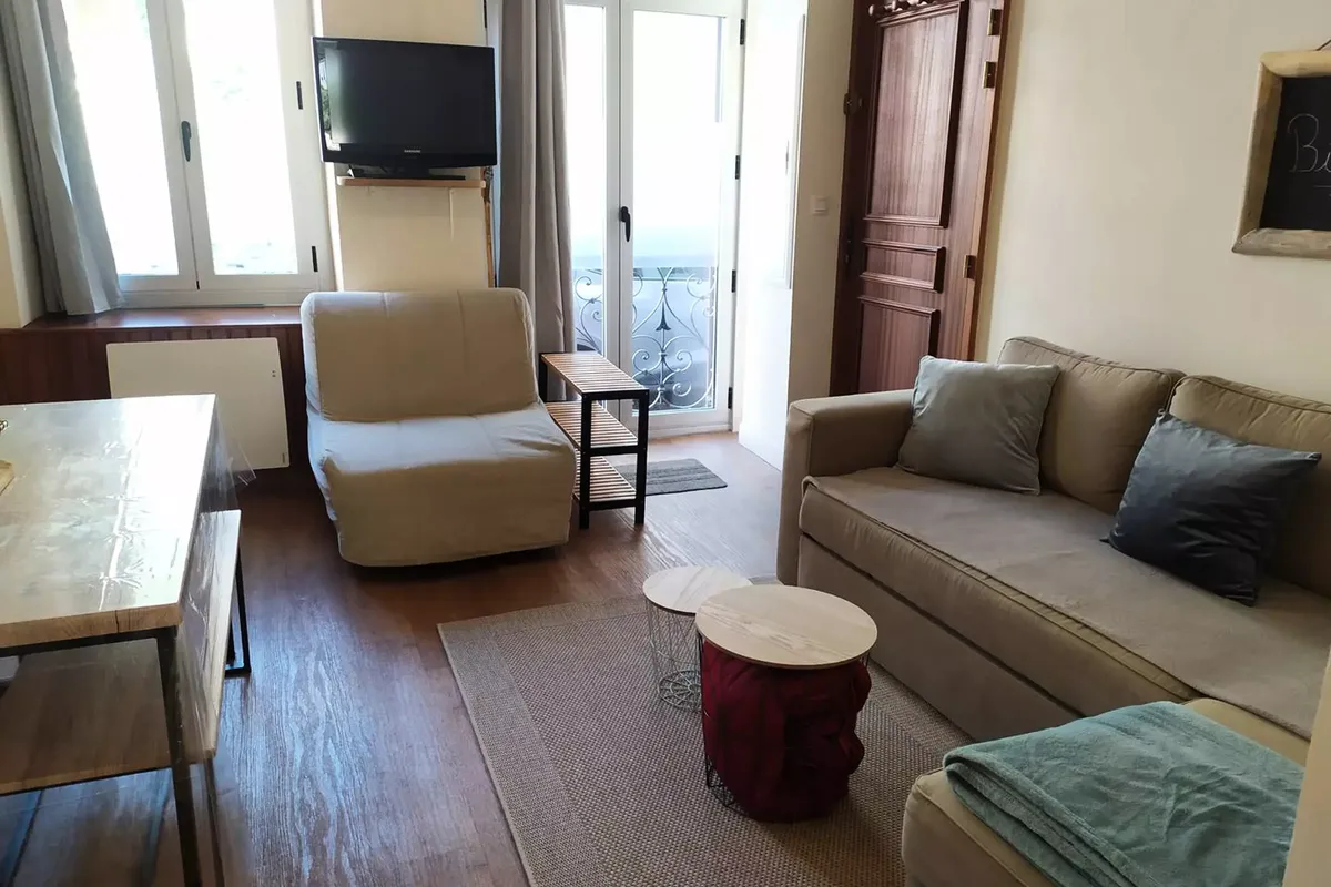 2 Pièces 4 Personnes