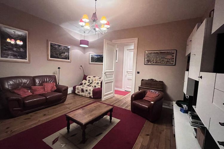 5 Pièces 8 Personnes