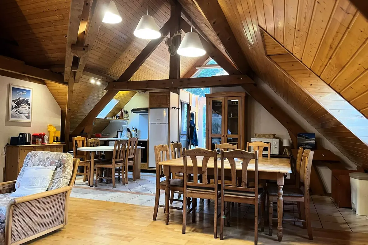 4 Pièces 8 Personnes