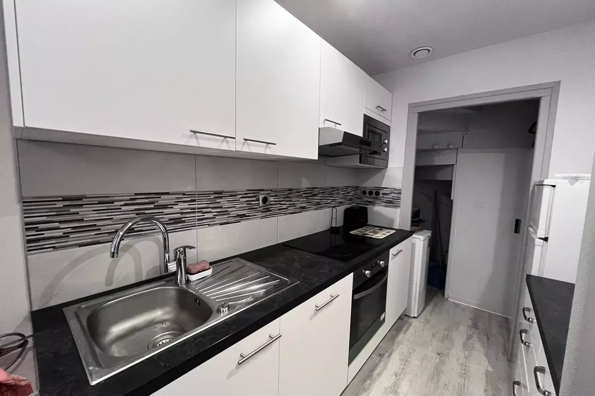 3 Pièces 6 Personnes