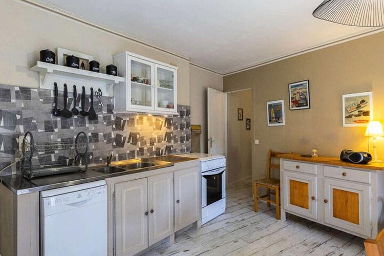 3 Pièces 6 Personnes