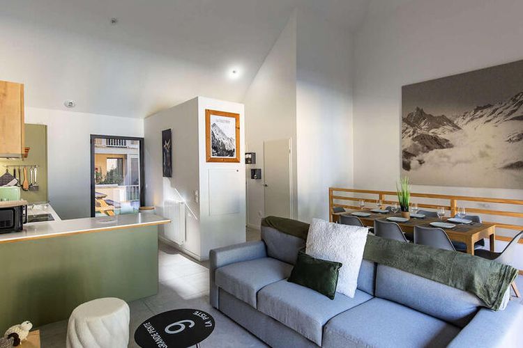 4 Pièces 8 Personnes